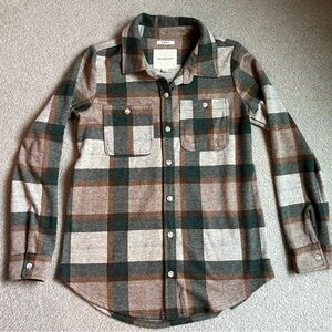 Like New Thread & Supply Lewis Top